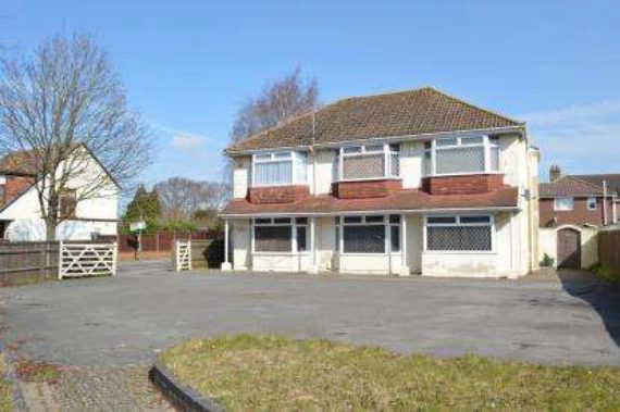 5 Bedroom Detached